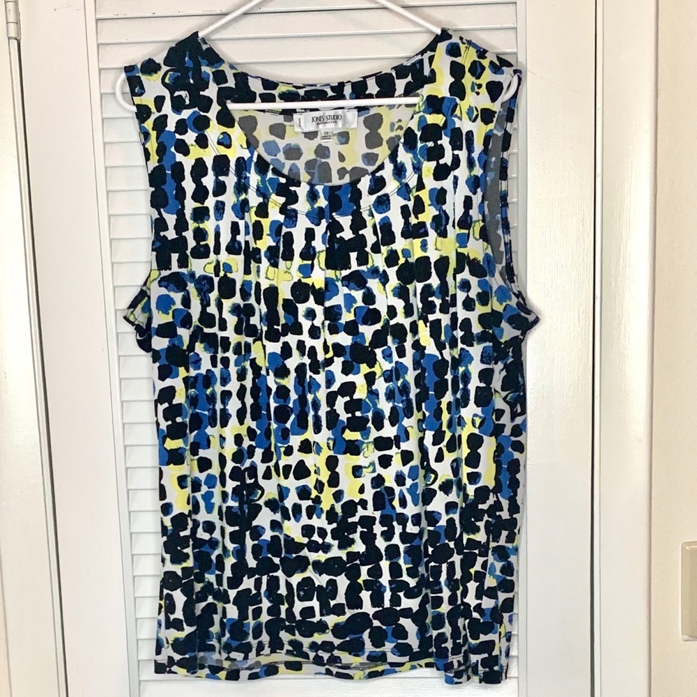 Jones Studio white, yellow, blue, black tank